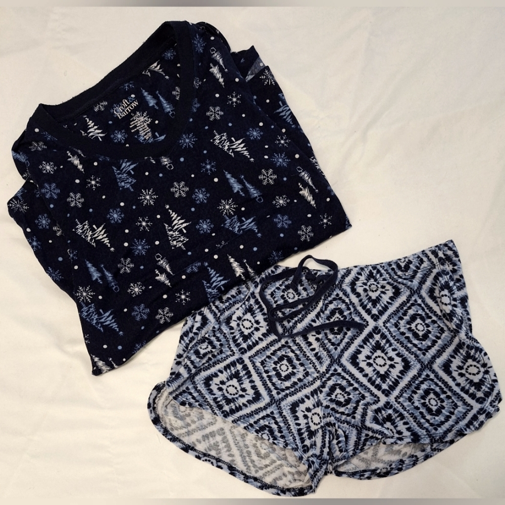 Croft & Barrow Blue Patterned Pajama Top and Shorts